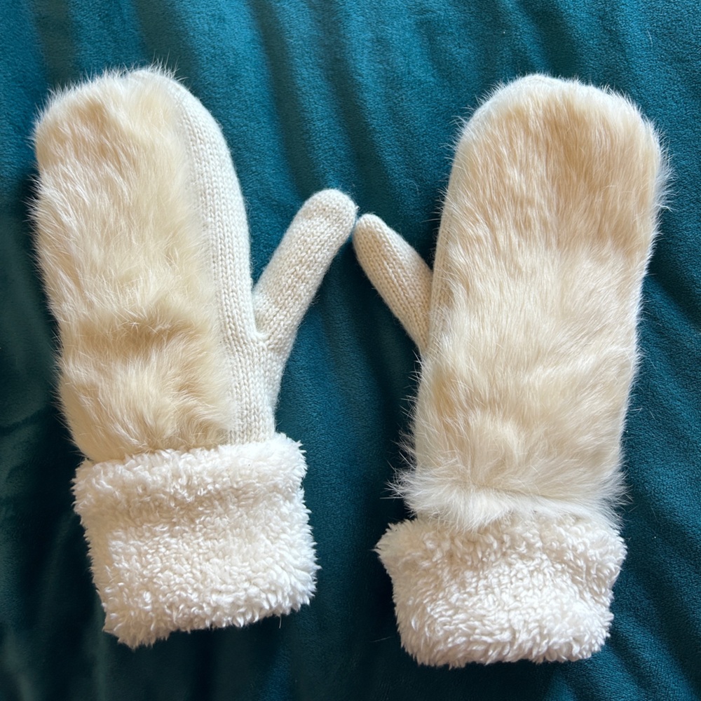White Fuzzy Mittens